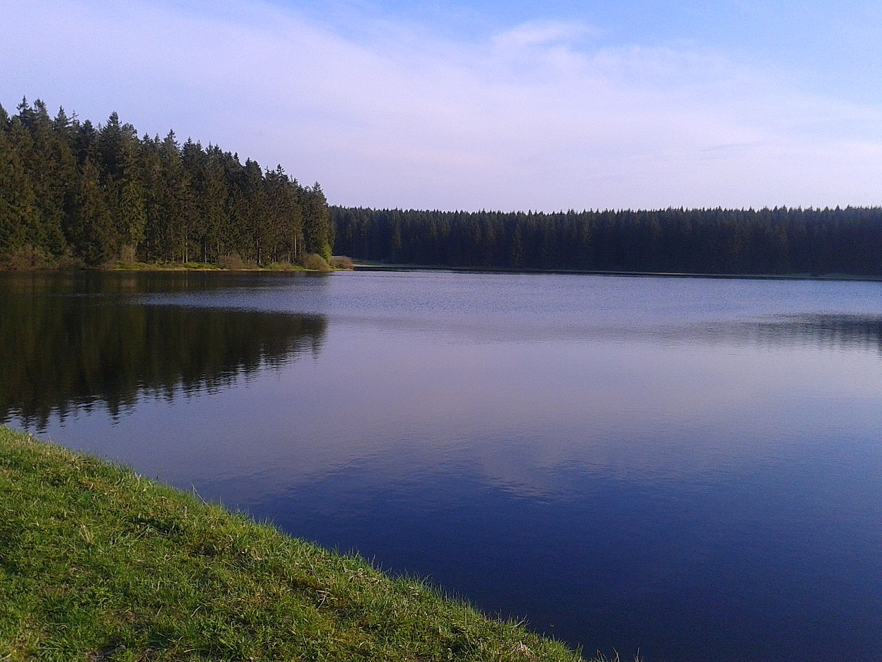 Von Altenau zum Jägersbleeker Teich und zum Polsterberger Hubhaus